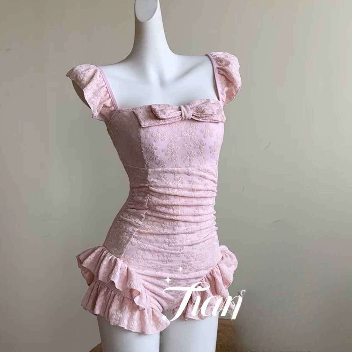 Swimsuit Women Pink Jacquard F - огляд і ціна Swimsuit Bikini Ruched