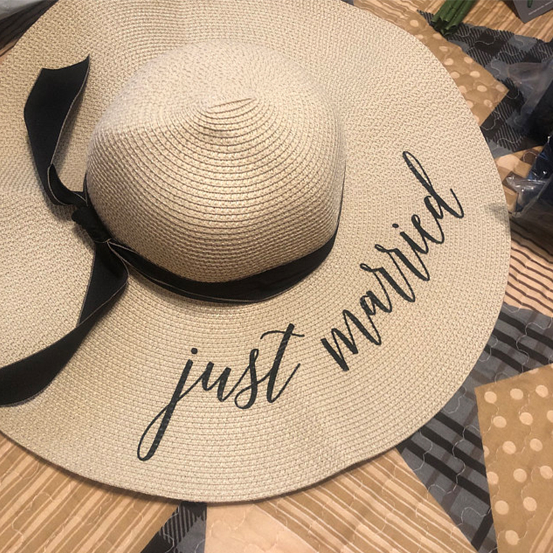 Personalized Custom Last Name  - огляд і ціна Hat Floppy Wide