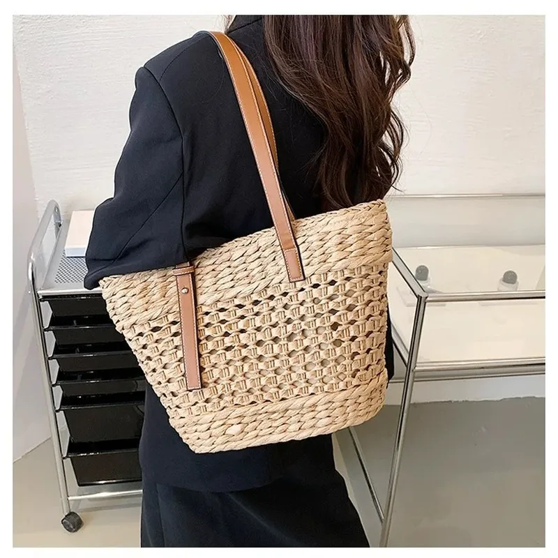 Large capacity seaside vacatio - огляд і ціна Tote Bag Beach